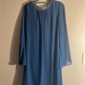 Women’s semi formal or formal Dress